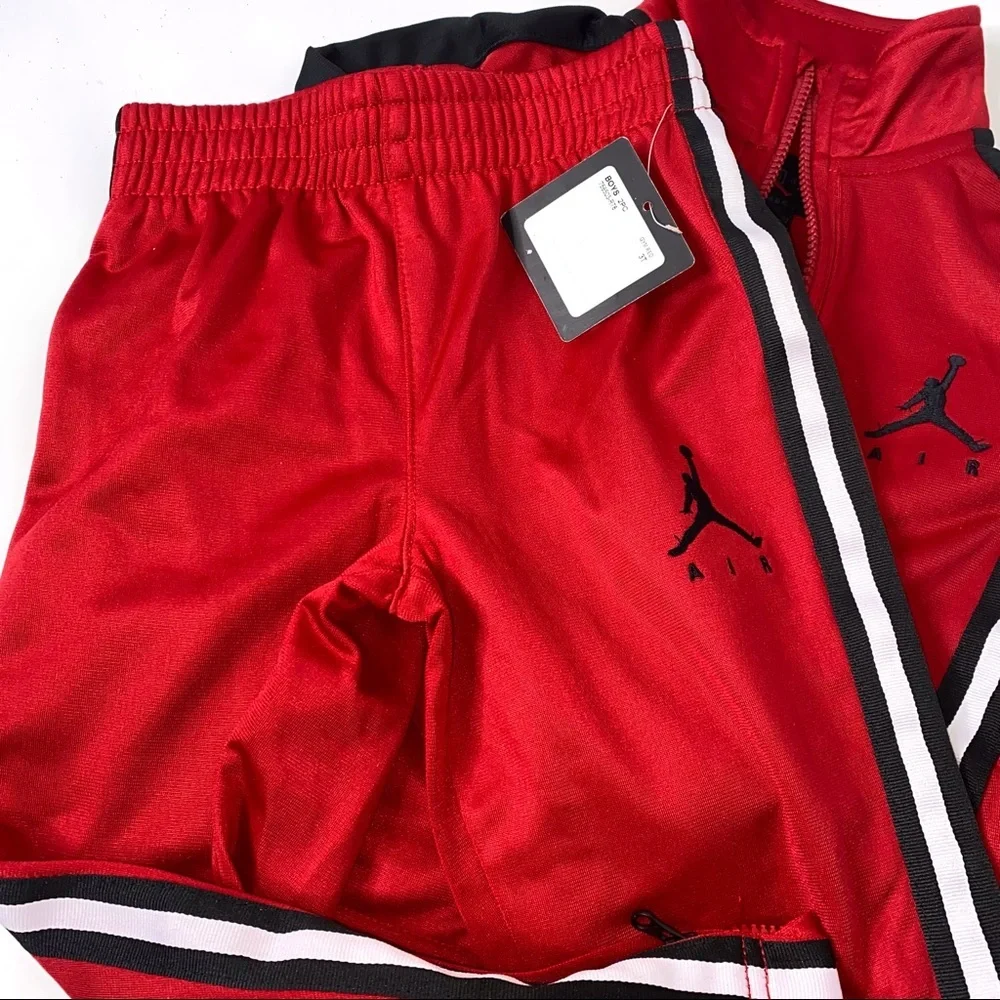 2 PC Nike Athletic Jogger Suit Boys Size 3T Jogging Sweatsuit NWT *